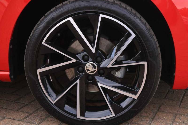 Skoda Scala 1.0 Tsi 110 Monte Carlo Red #5