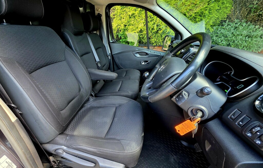 Vauxhall Vivaro 1.6 Cdti 2900 Biturbo Ecotec Sportive 201919  #5