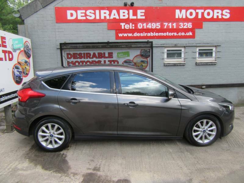 Ford Focus 1.0 Ecoboost Titanium - 2017 17 EO17UAH Grey #3
