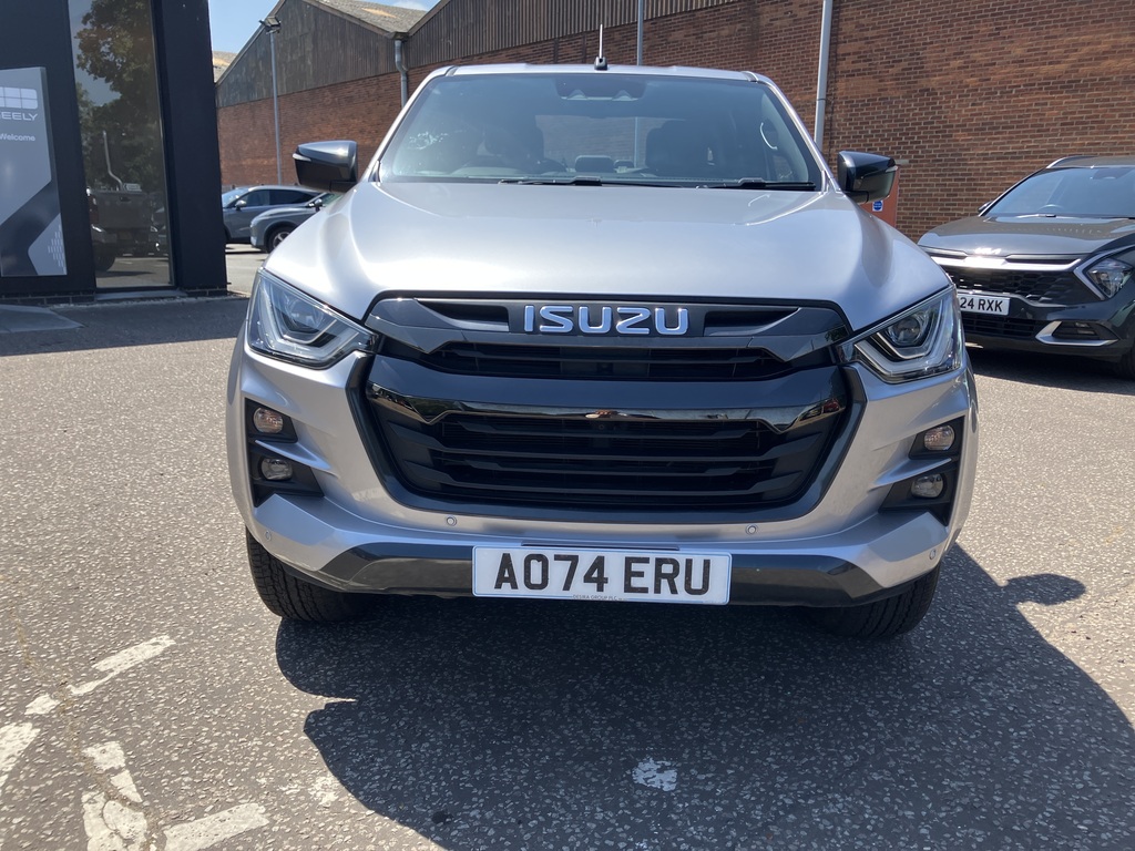 Isuzu D-Max 1.9 V-cross Double Cab 4X4 AO74ERU Silver #3