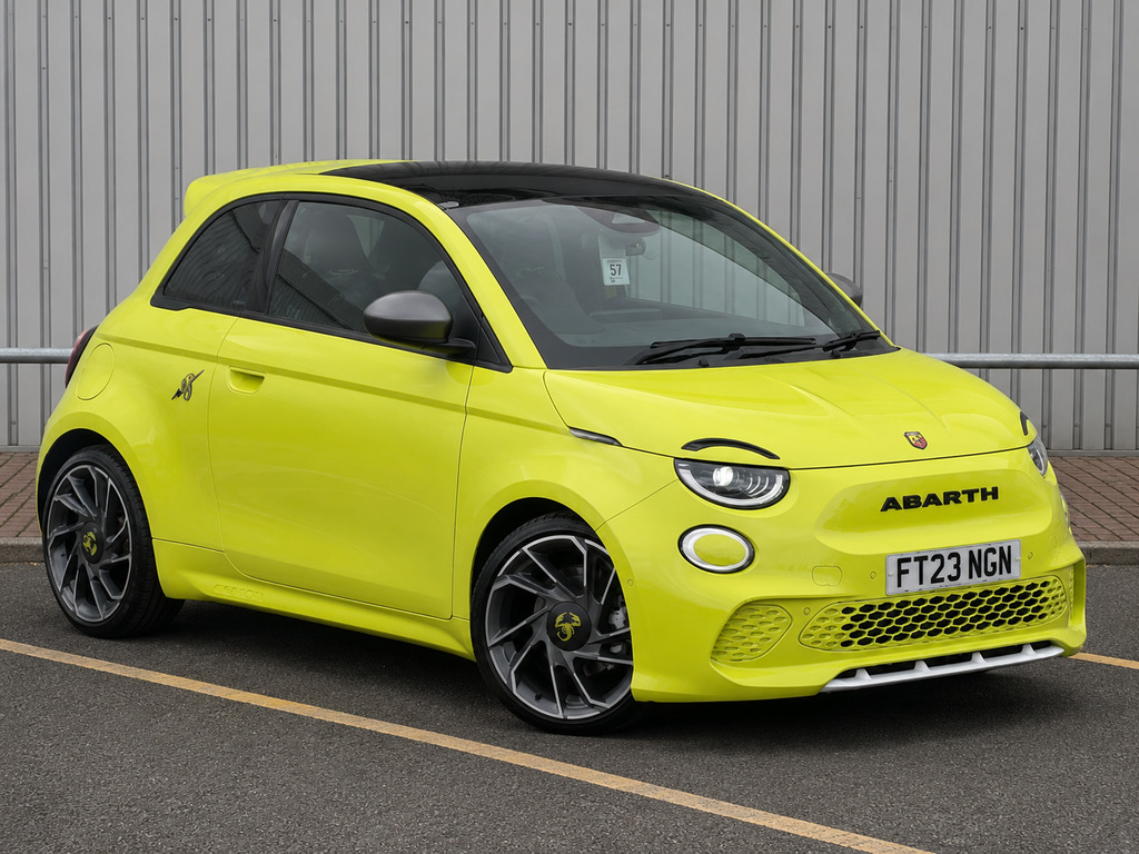 Abarth 500 114Kw Turismo 42.2Kwh Green