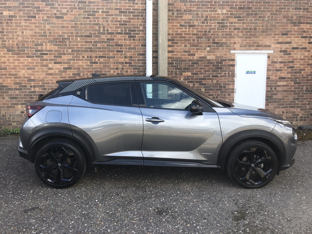 Nissan Juke 1.6 Hybrid Premiere Edition AU72VMV Black #3