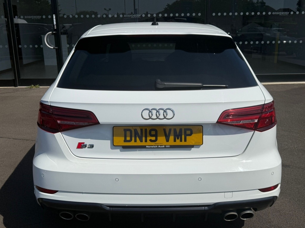 Audi A3 S3 Tfsi 300 Quattro Black Edition S Tronic DN19VMP White #6