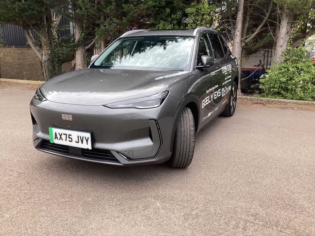 Geely EX5 160Kw Max 60Kwh Estate Grey #2