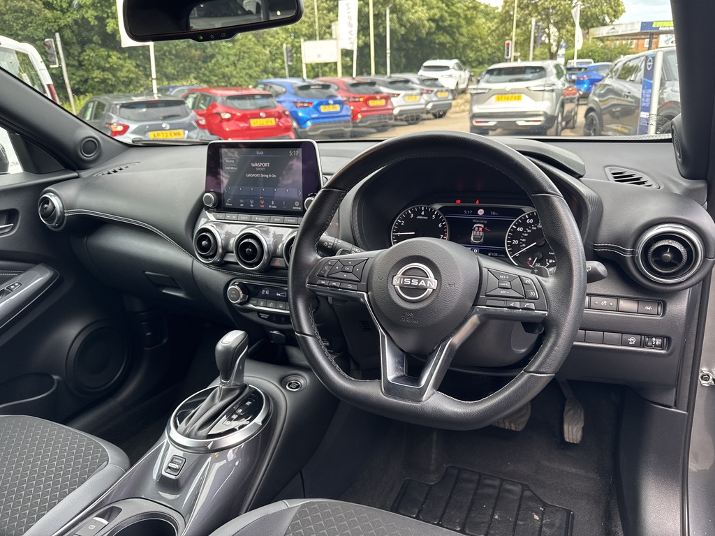 Nissan Juke 1.0 Dig-t 114 N-connecta Dct AO23YWC #3