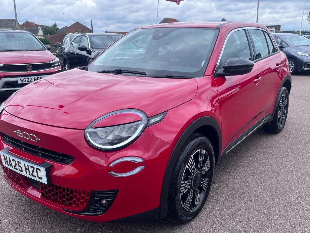 Fiat 600 1.2 Hybrid 48V Edct-6 NA25HZC Red #3