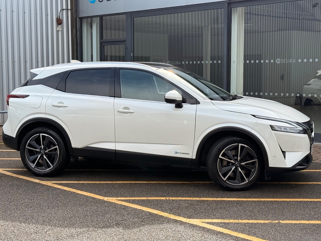 Nissan Qashqai 1.5 E-power Tekna ST23NRF White #2