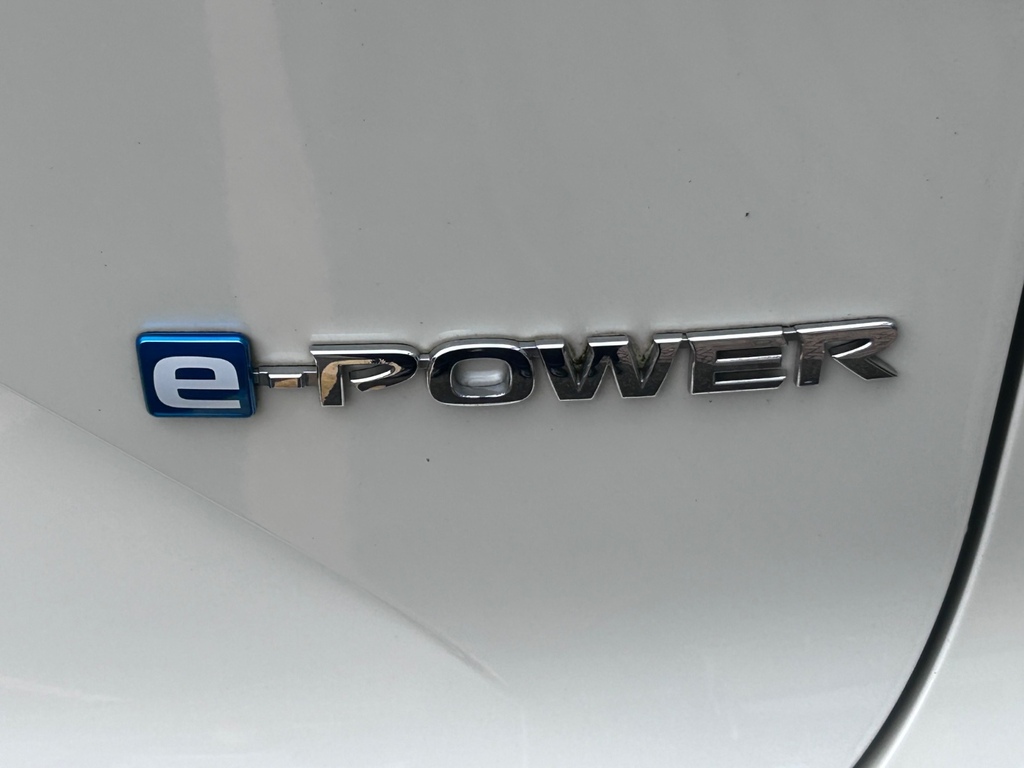Nissan Qashqai 1.5 E-power Tekna SD23JCO White #6