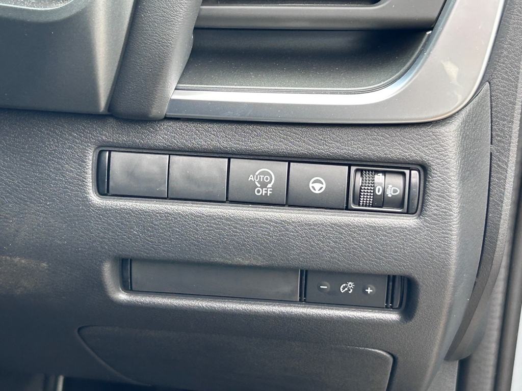 Nissan Qashqai 1.3 Dig-t Mh 158 N-connecta Xtronic Grey #6