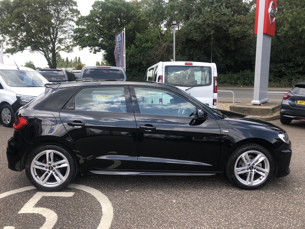 Audi A1 30 Tfsi 110 S Line S Tronic GF22FLD Black #3