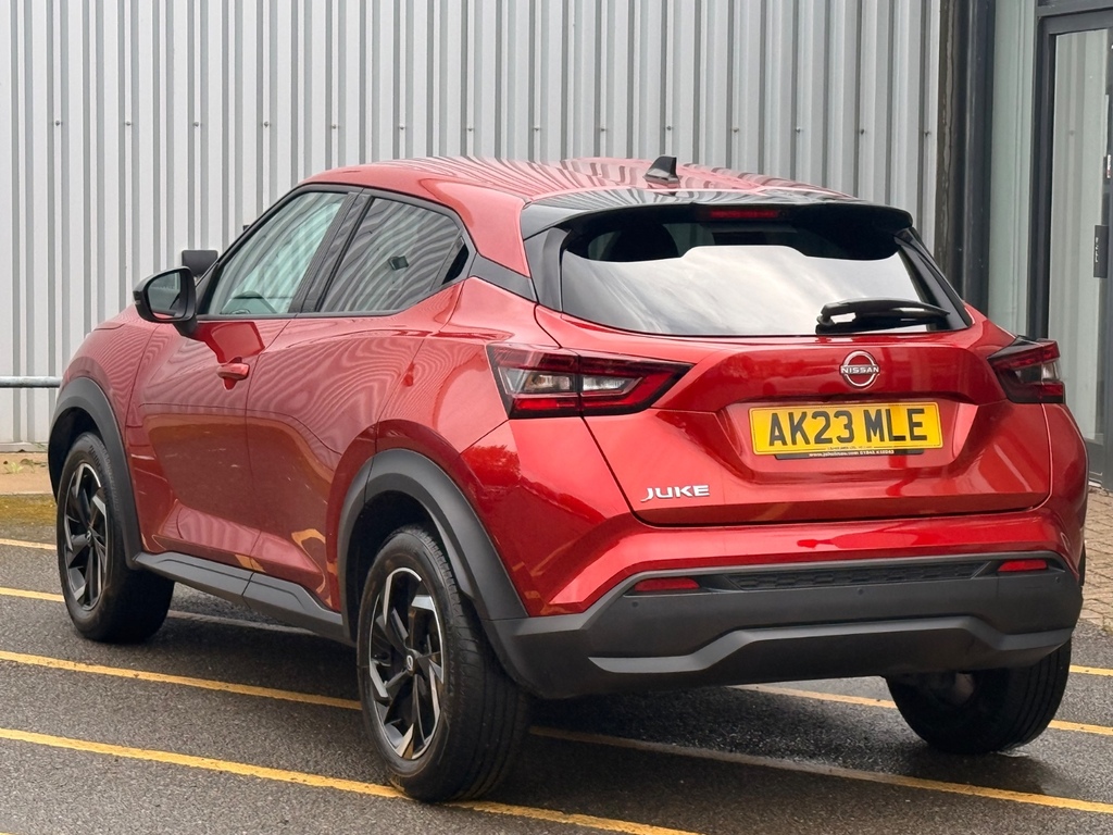 Nissan Juke 1.0 Dig-t 114 N-connecta Red #3