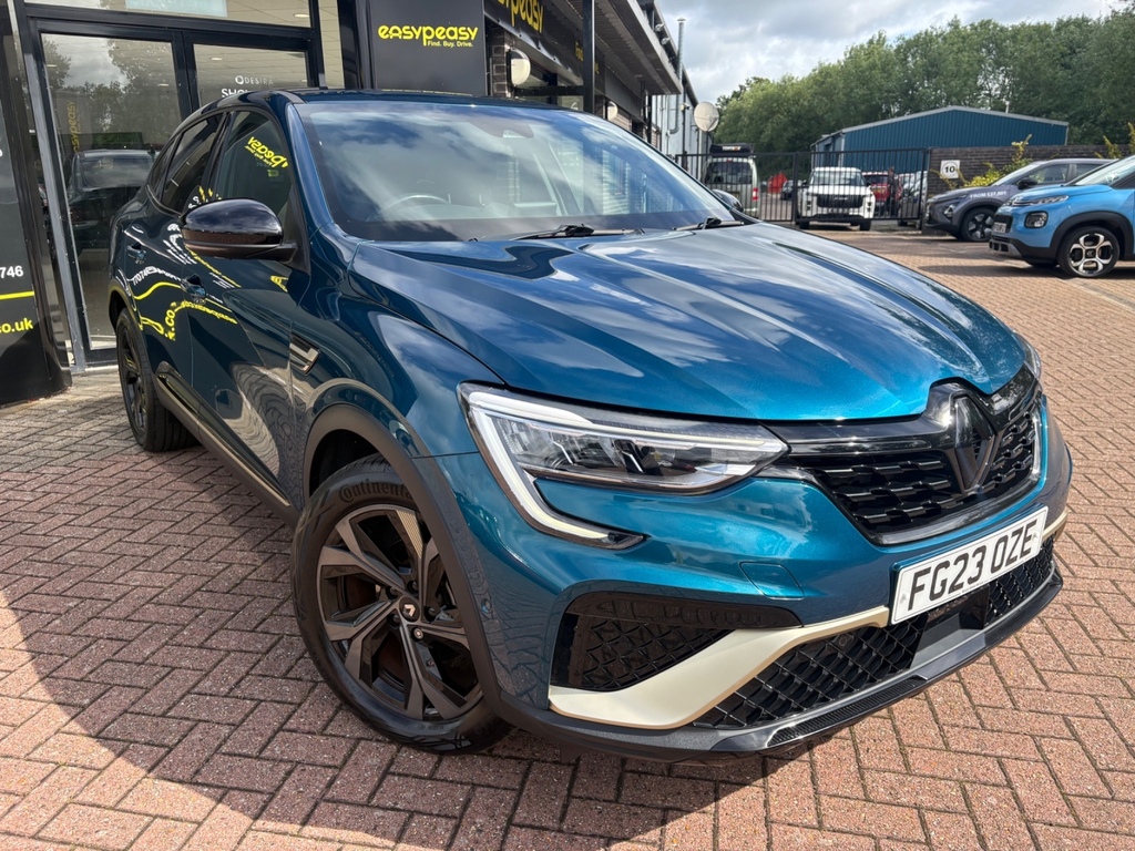 Renault Arkana 1.6 E-tech Full Hybrid 145 Engineered E Blue