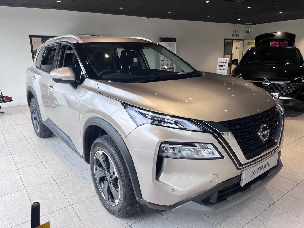 Nissan X-Trail 1.5 Mhev 163 N-connecta Xtronic Station Wago Silver