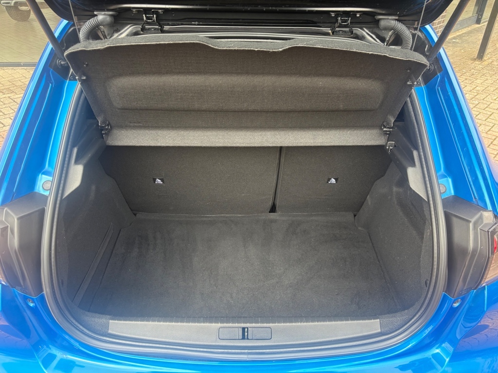 Peugeot 208 1.2 Puretech 130 Gt Eat8 Blue #6