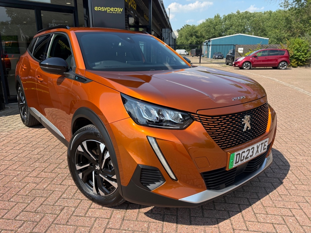 Peugeot e-2008 100Kw Allure Premium 50Kwh Estate Orange