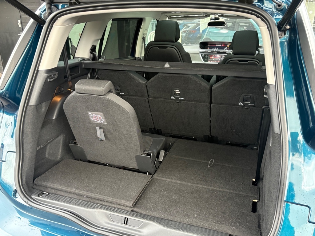 Citroen Grand C4 SpaceTourer 1.5 Bluehdi 130 Shine Eat8 Estate Blue #6