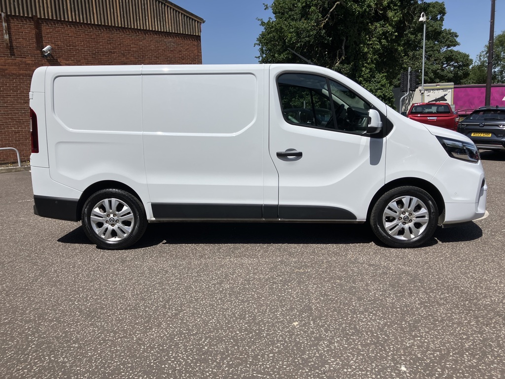 Nissan Primastar 2.0 Dci 110Ps H1 Tekna Van White #2