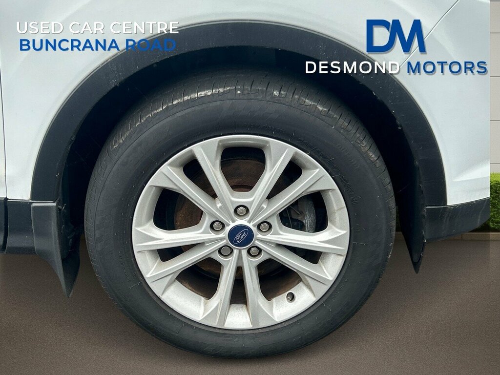Ford Kuga Titanium 1.5 Tdci 120Ps  White #5