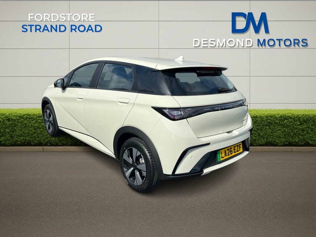 Byd Dolphin Active Ev White