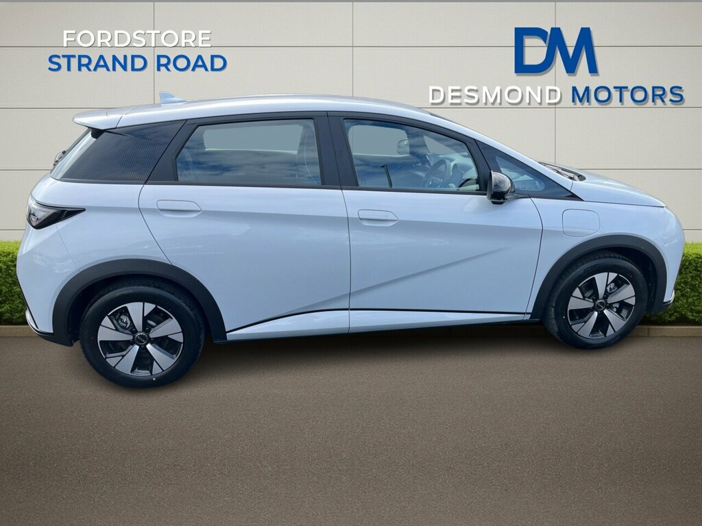 Byd Dolphin Active Ev White #2