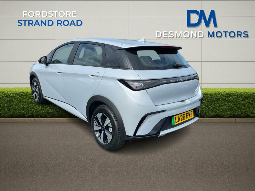Byd Dolphin Active Ev White
