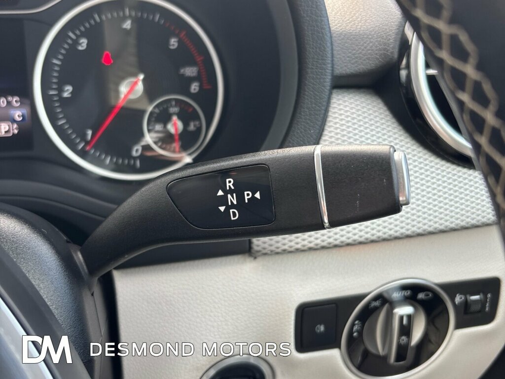Mercedes-Benz B Class B 180 Amg Line Executive D Silver #26