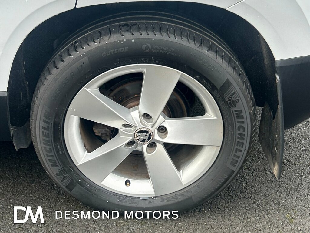 Skoda Karoq Se L Tsi Dsg White #10