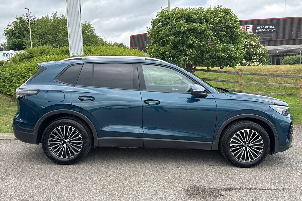 Volkswagen Tiguan 1.5 Etsi 150 Match Dsg YY75PGF Blue #4