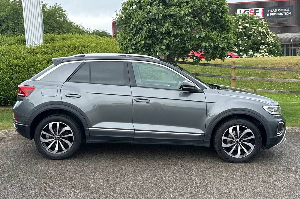 Volkswagen T-Roc 1.5 Tsi Style Dsg YW22FGO Black #4