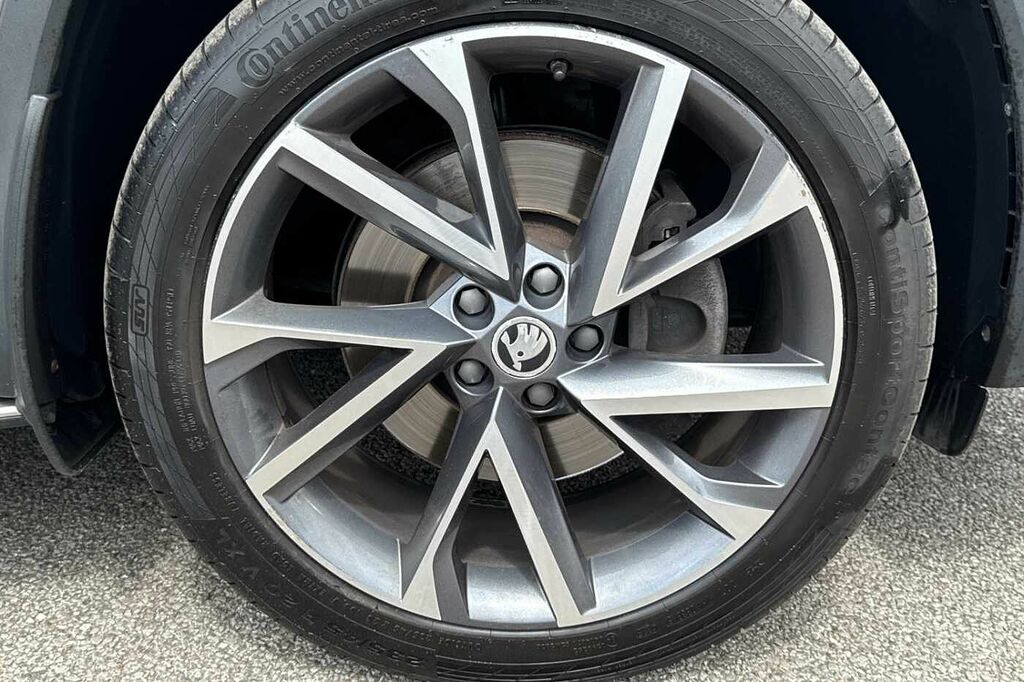 Skoda Kodiaq 2.0 Tdi 200 Sport Line 4X4 Dsg 7 Seat With Grey #5