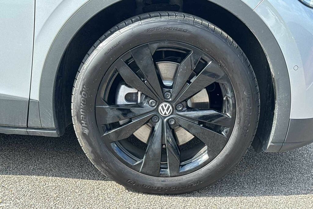 Volkswagen ID.4 210Kw Black Edition Pro 77Kwh Silver #5