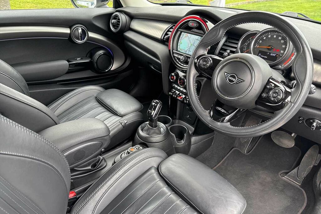 Mini Countryman 1.5 134Bhp Series II FY70KHH White #6