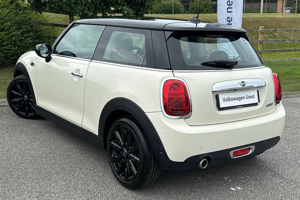 Mini Countryman 1.5 134Bhp Series II FY70KHH White #3