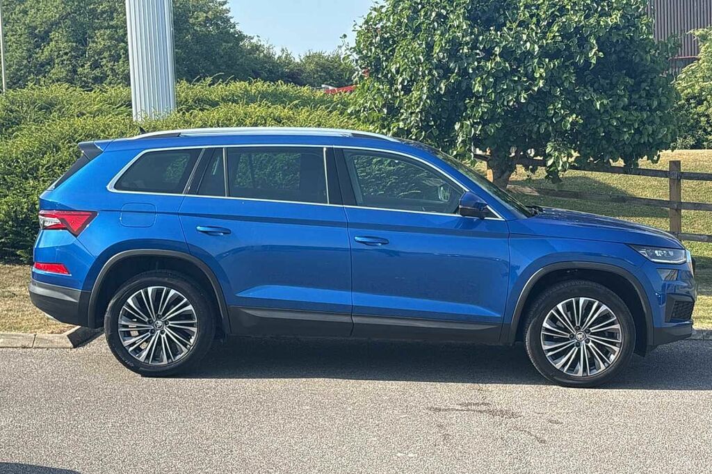 Skoda Kodiaq 2.0 Tdi Se L Executive Dsg 7 Seat YY23RZN Blue #4
