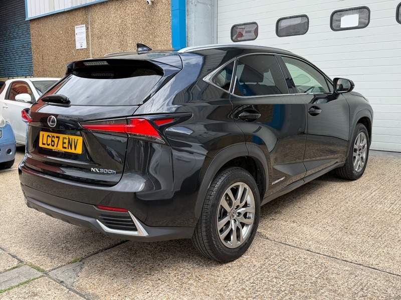 Lexus NX 2.5 Luxury E-cvt 4Wd LC67ENV Black #4