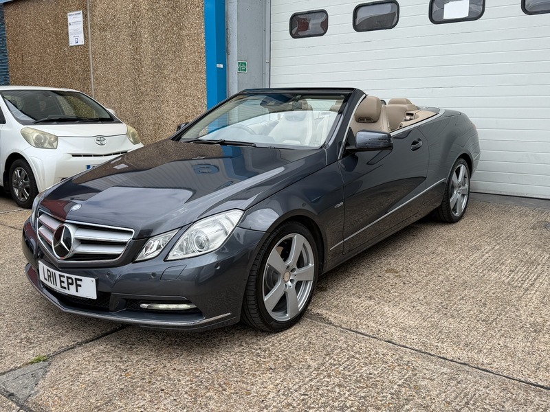 Mercedes-Benz E Class E350 3.5 Cgi V6 Grey #3
