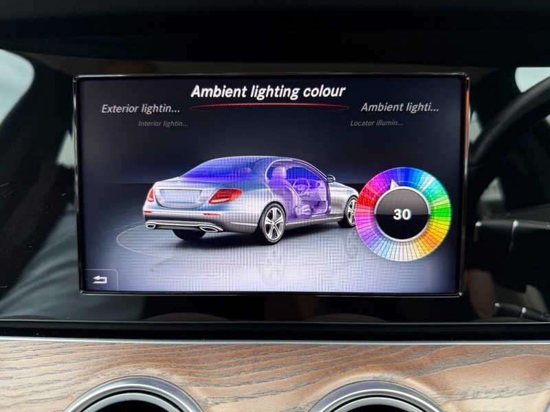 Mercedes-Benz E Class 2.1 E220d Amg Line Edition Coupe G-tron Silver #20