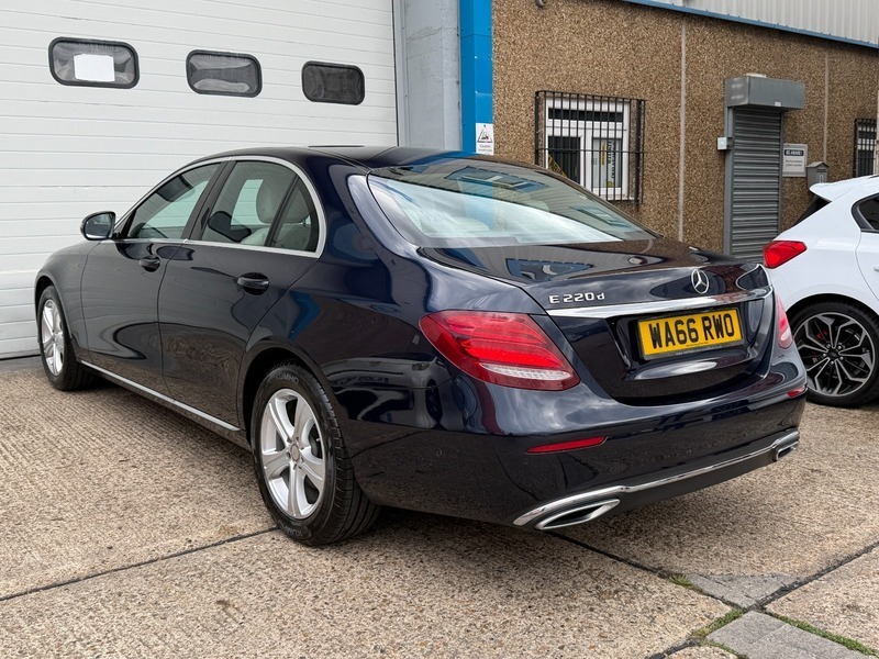 Mercedes-Benz E Class E220d 2.0 Se G-tronic Blue #6