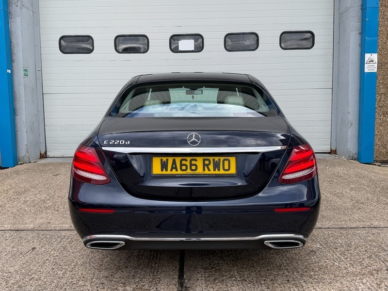 Mercedes-Benz E Class E220d 2.0 Se G-tronic Blue #5