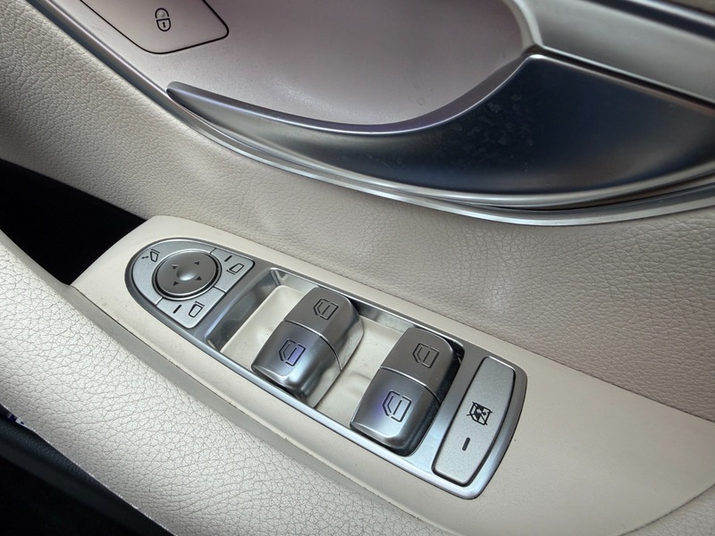 Mercedes-Benz E Class 2.1 E220d Amg Line Edition Coupe G-tron Silver #32