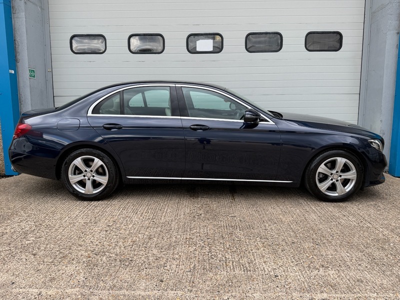 Mercedes-Benz E Class 2.1 E220d Amg Line Edition Coupe G-tron Silver #7