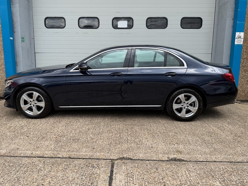Mercedes-Benz E Class 2.1 E220d Amg Line Edition Coupe G-tron Silver #8