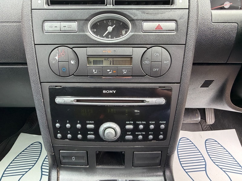Ford Mondeo Ghia Tdci Silver #17