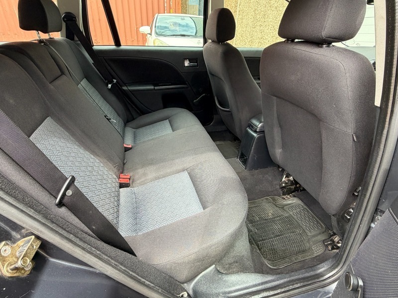 Ford Mondeo Ghia Tdci Silver #15