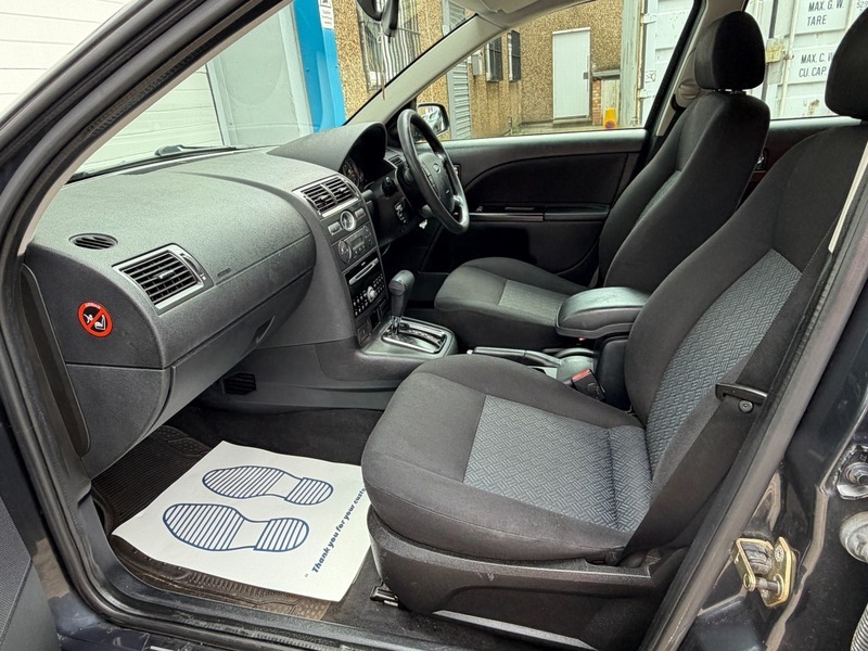 Ford Mondeo Ghia Tdci Silver #10