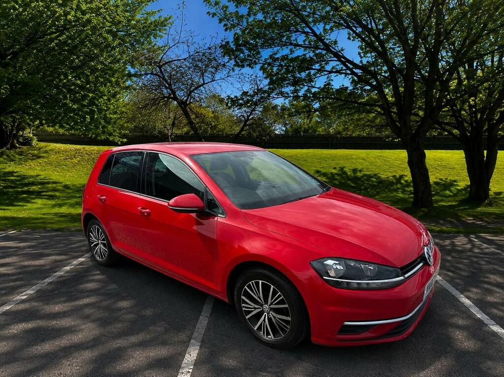 Volkswagen Golf Hatchback 2.0 Tdi Se Nav Dsg Euro 6 Ss 201 VA18VUK Red #3