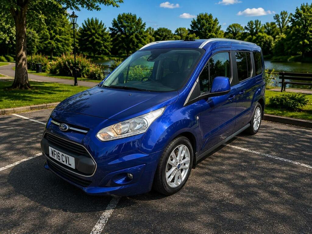 Ford Grand Tourneo Connect Zetec Tdci 1.5 Powershift Evia Conversion  #3