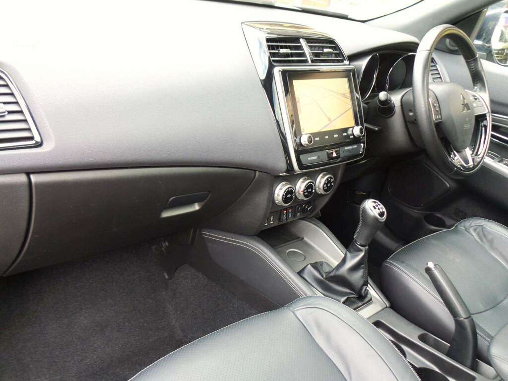 Mitsubishi ASX Exceed Brown #4