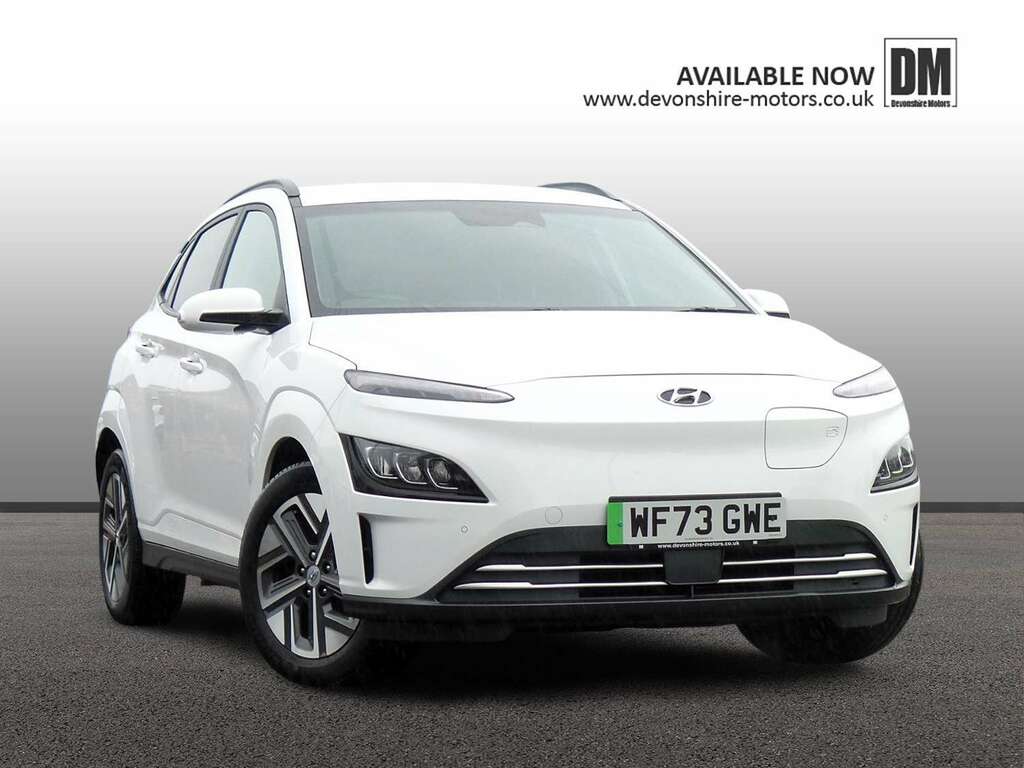 Hyundai Kona Premium White