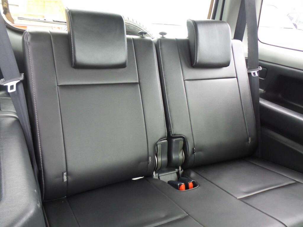 Suzuki Jimny White #8